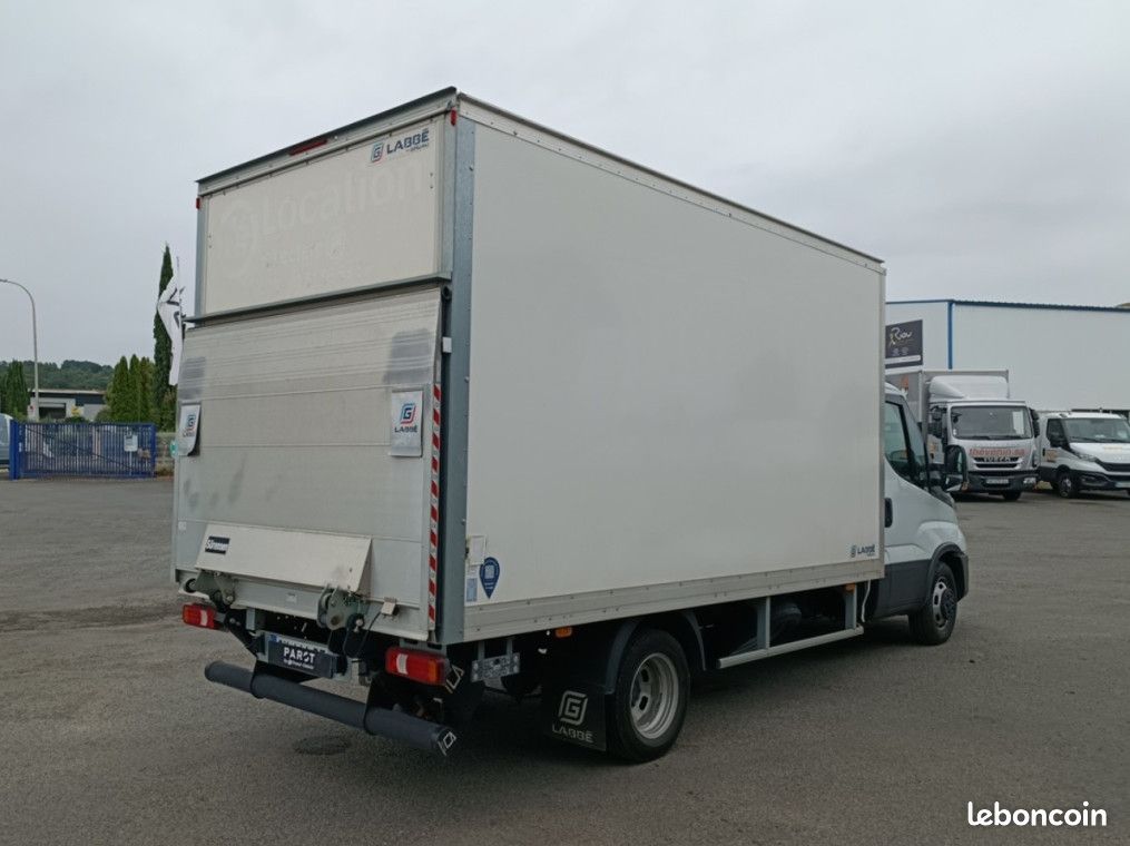 Iveco Daily Caisse hayon CCb 35C16H empattement 4100 3.0 (image 3)