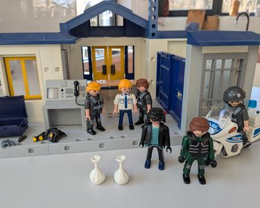 Playmobil La Prison Et Policier - Réf 3165 (Occasion)
