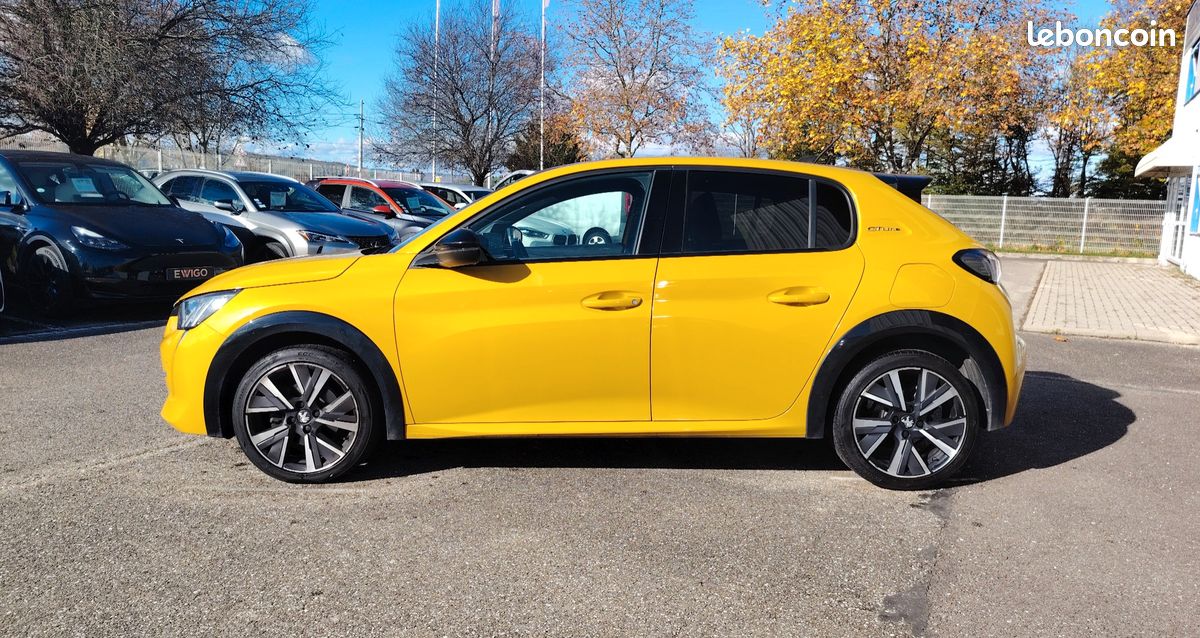 PEUGEOT 208 1.2 100ch GT-Line BVA8 (image 4)