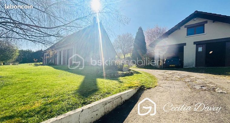 Propriété 7 pièces 150 m²