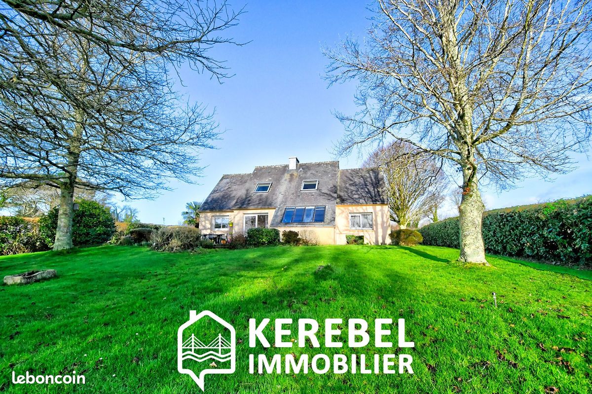 Maison 6 pièces 133 m² · à Plougastel-Daoulas · 133 m² · 399 800 €