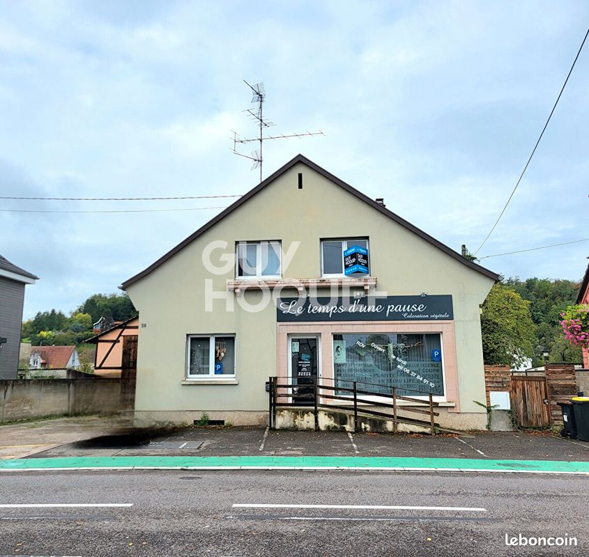 Local commercial 7 pièces 201 m² · à Habsheim · 201 m² · 274 600 €