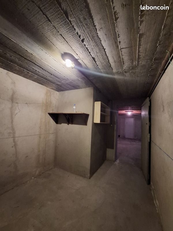 Parking 10 m² · à Vichy · 10 m² · 50 €