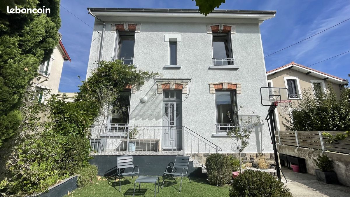 Maison 6 pièces 146 m² · à Chamalières · 146 m² · 649 000 €