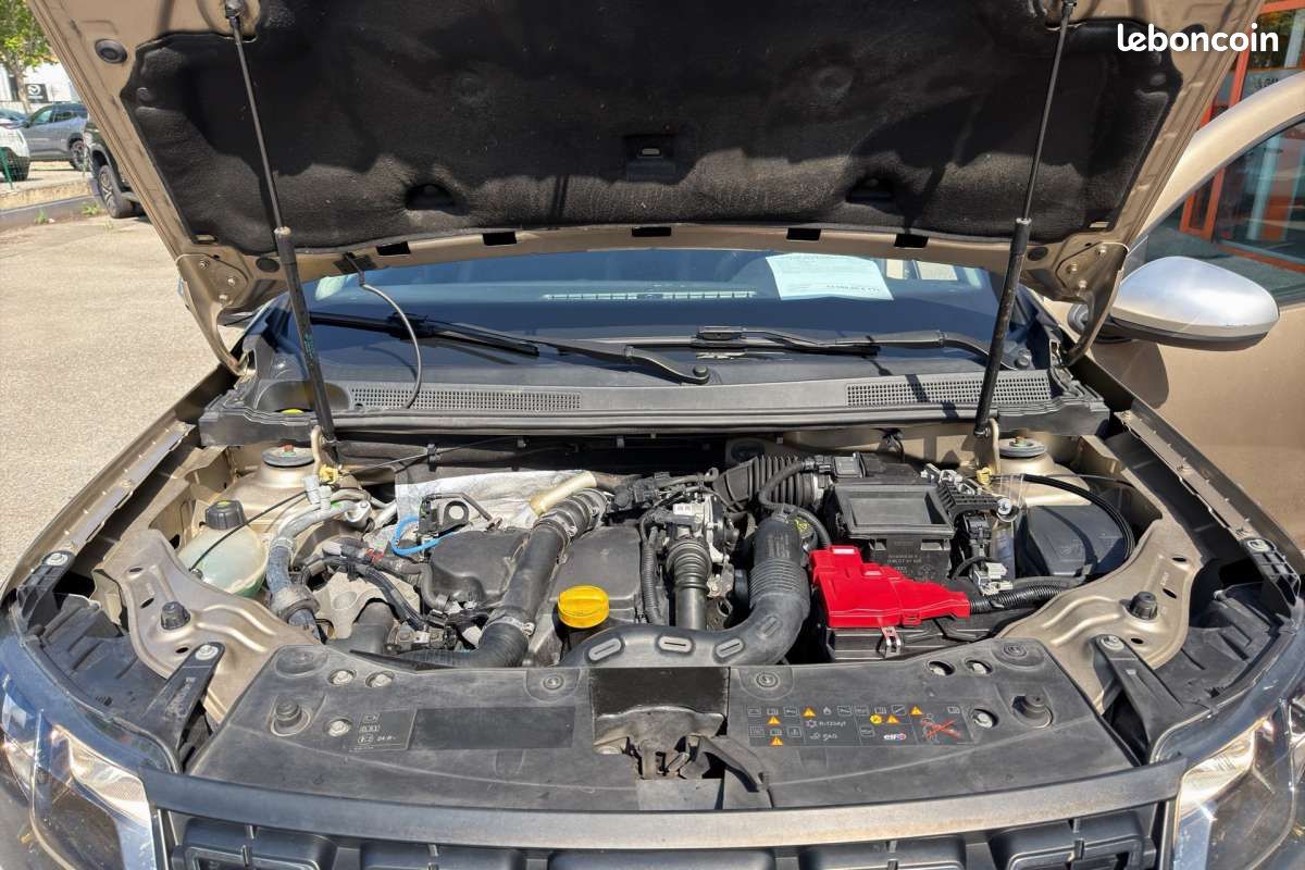 Dacia Duster 1.5 DCI 110 4X4 PRESTIGE (image 20)