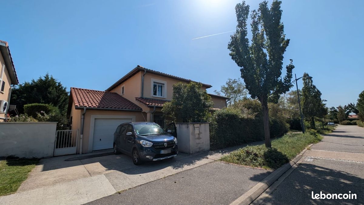 Maison 8 pièces 185 m² · à Corbas · 185 m² · 540 000 €