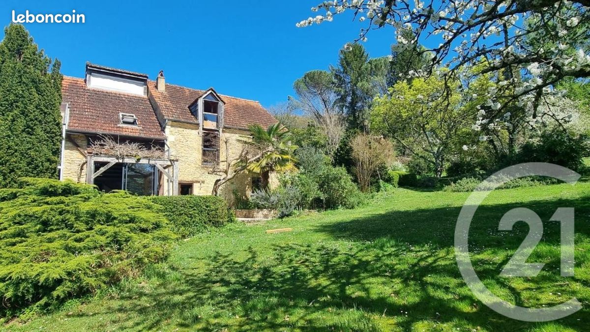 Maison 6 pièces 165 m² · à Sarlat-la-Canéda · 165 m² · 389 000 €