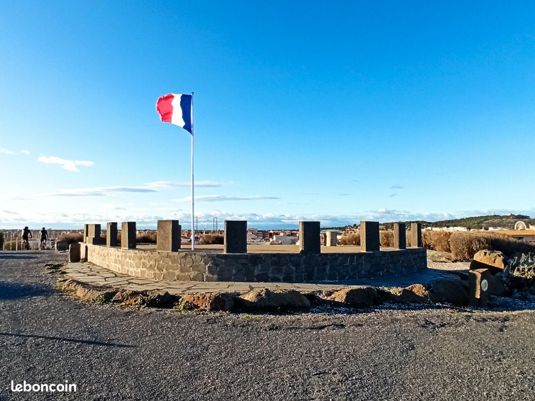 Libre du 23/08 au 30/08 - Vacances au top mer, piscine, parking fermé, appart pour 4 en rez de chaussée (image 4)