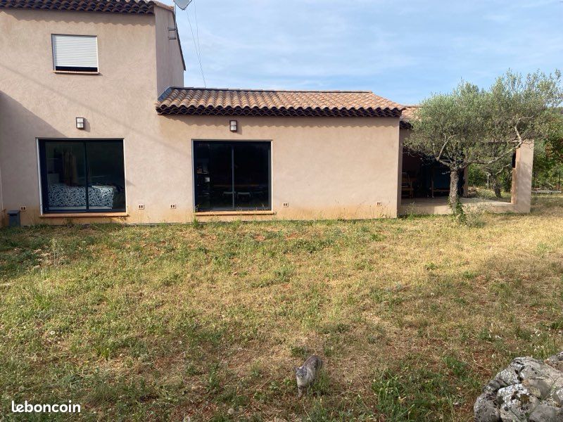 Maison 4 pièces 112 m² · à Solliès-Toucas · 112 m² · 1 830 €