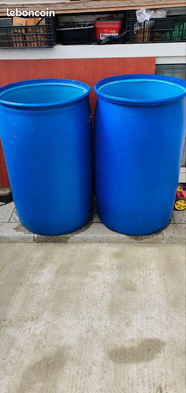 Fût bidon 220L (image 1)