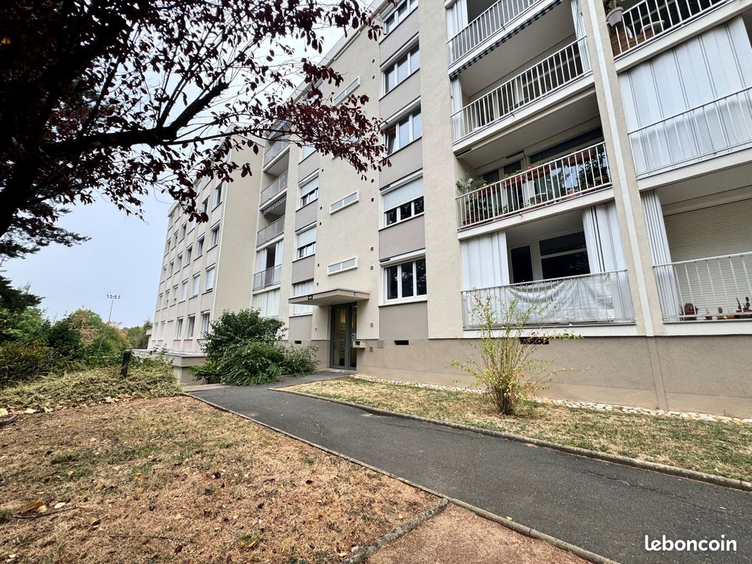 Appartement 3 pièces 57 m² · à Villefranche-sur-Saône · 57 m² · 126 000 €