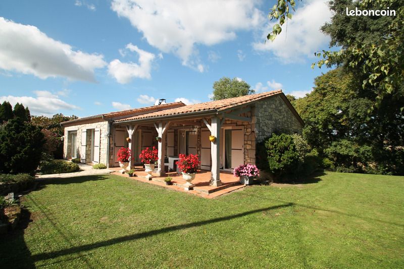 Maison 5 pièces 124 m² · à Casteljaloux · 124 m² · 329 000 €
