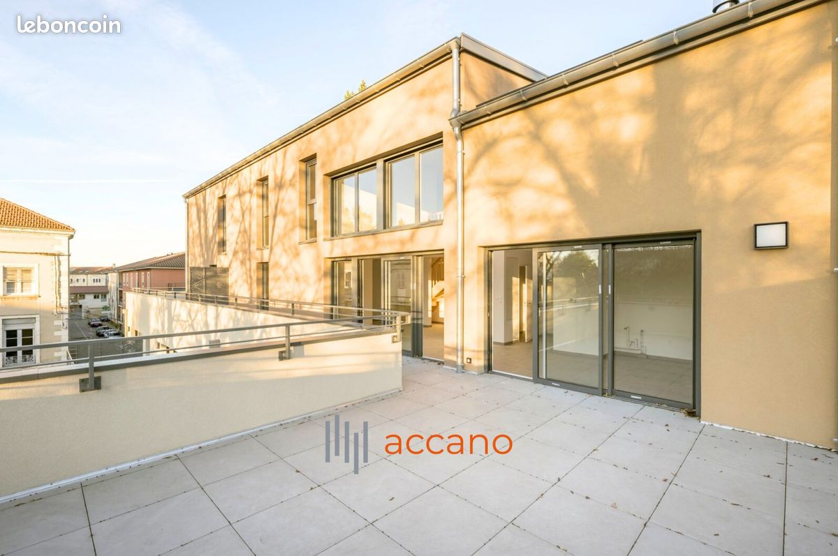 Appartement 5 pièces 125 m² · à Bourg-en-Bresse · 125 m² · 419 000 €