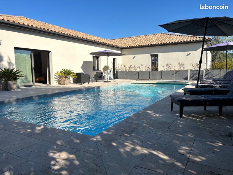 Maison 4/6 pers, Piscine privative chauffée centre vallon pont d’arc (image 2)