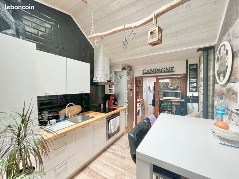 Maison 3 pièces 67 m² · à Carhaix-Plouguer · 67 m² · 91 732 €