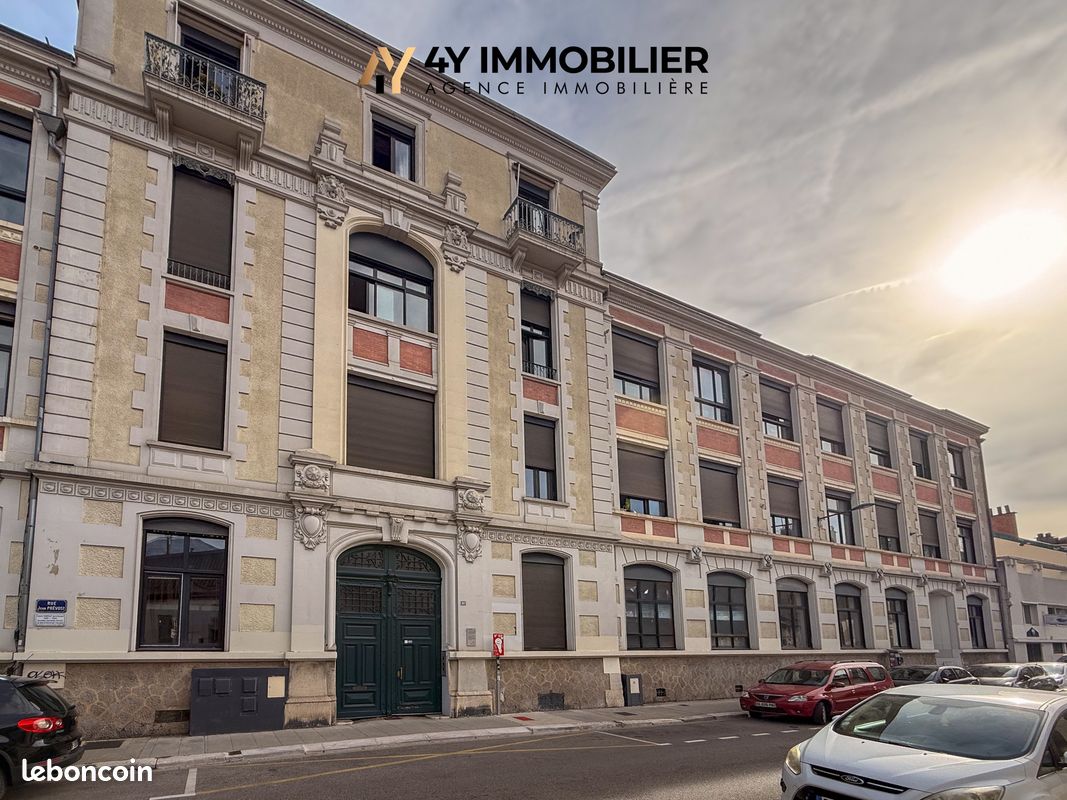 Appartement 5 pièces 112 m² · à Grenoble · 112 m² · 380 000 €
