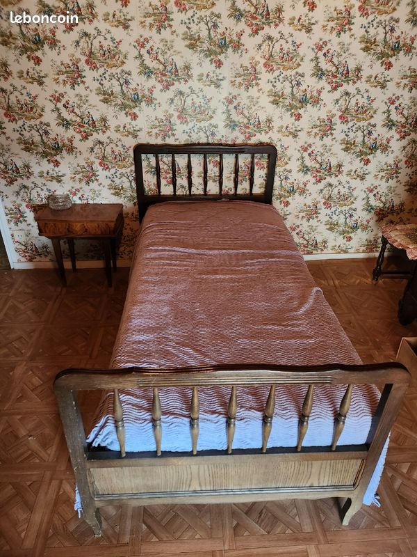 Armoire et lit bois (image 3)