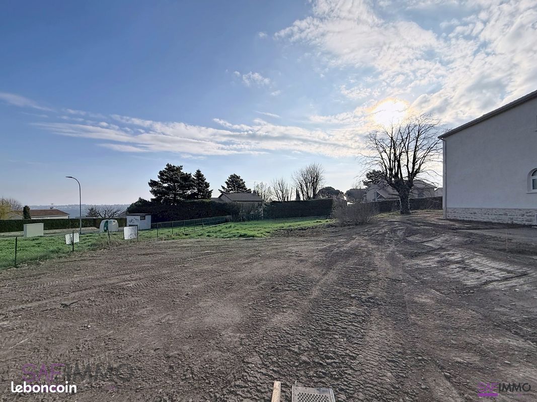 Terrain 600 m² · à Chaponost · 600 m² · 265 000 €