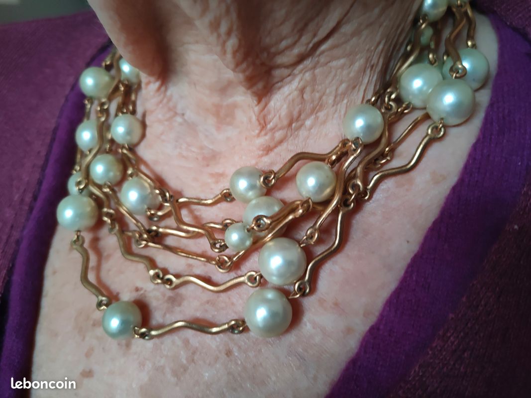 Collier (image 3)