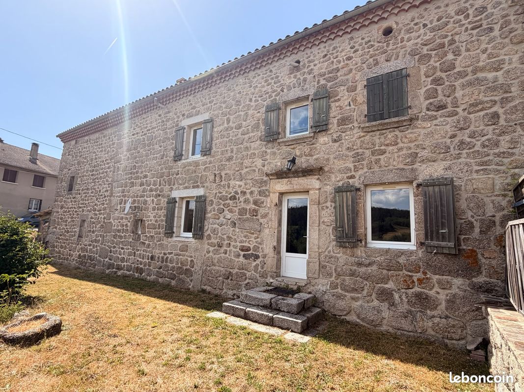 Maison 4 pièces 95 m² · à Naussac-Fontanes · 95 m² · 186 000 €