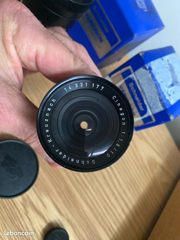 Lot 212 - Schneider 10mm f1.8 Cinegon Lens in a