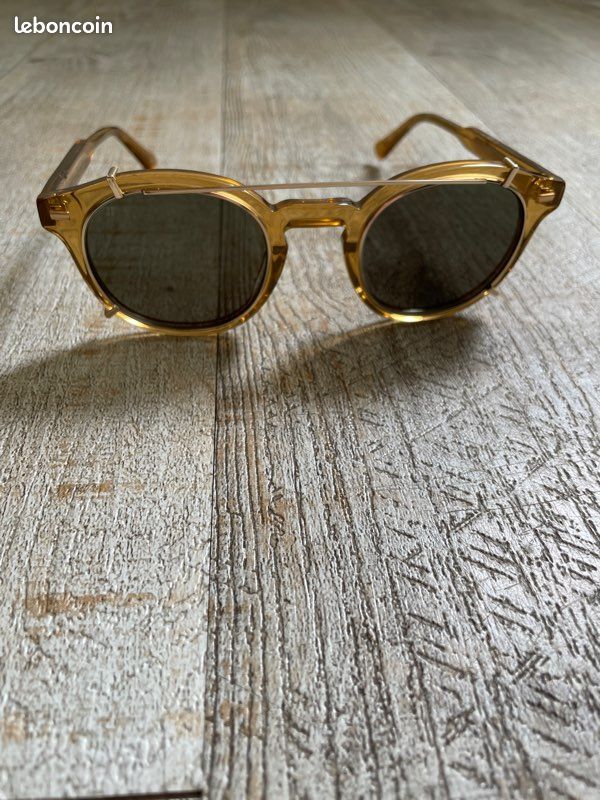 Lunettes de soleil đ (image 7)