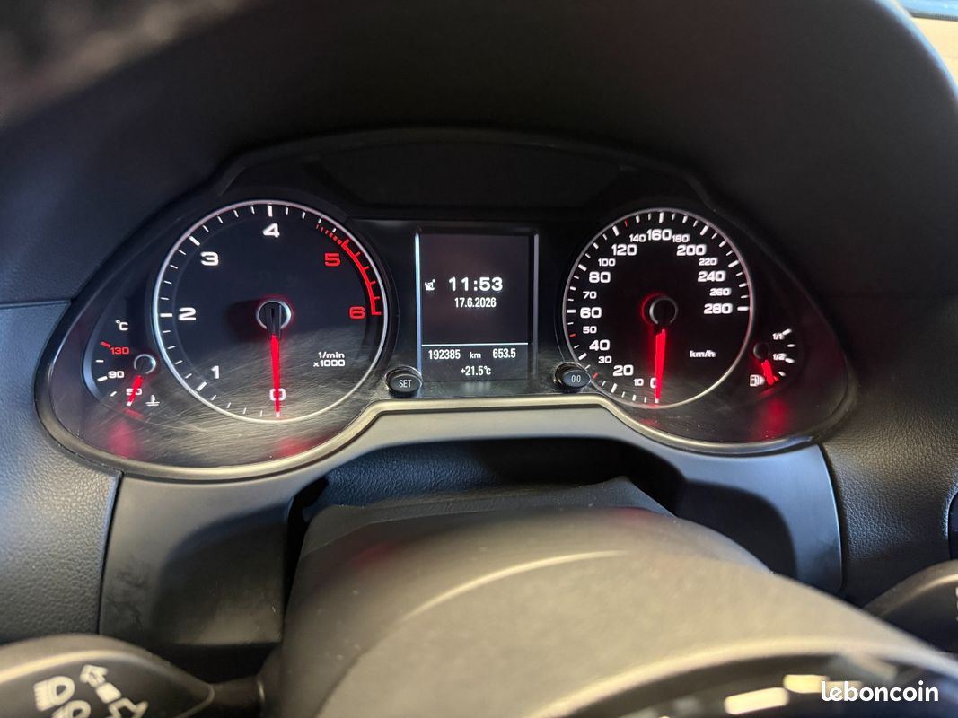 AUDI Q5 V6 3.0 TDI Clean Diesel 258 Quattro S Line S tronic 7 (image 24)
