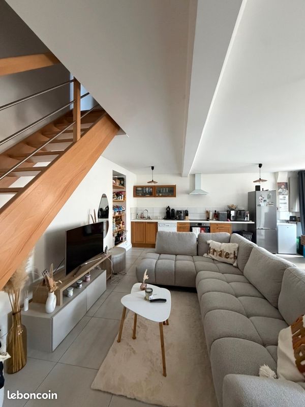 Appartement 3 pièces 64 m² · à Saint-Symphorien-de-Lay · 64 m² · 520 €/mois