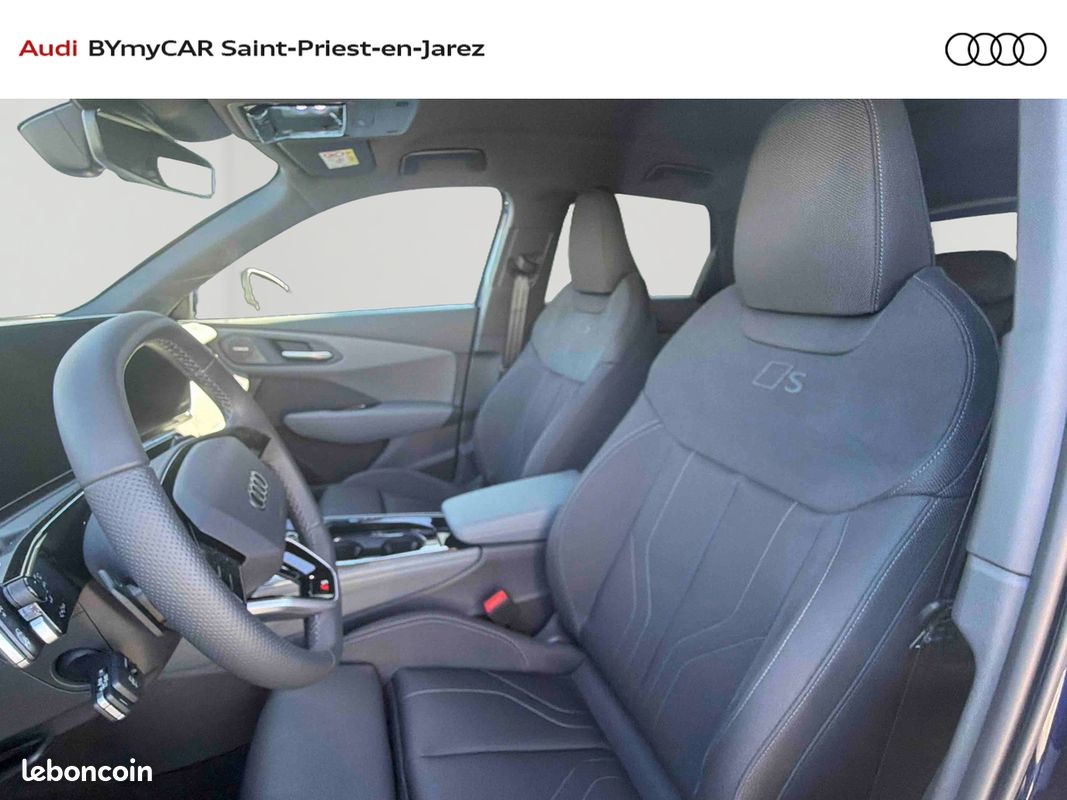 AUDI Q3 e-hybrid 272 ch S tronic 6 S line (image 12)
