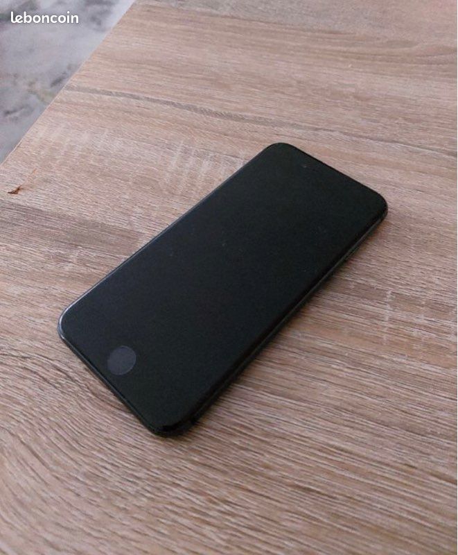 IPhone 8 (image 1)