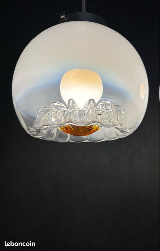 Lot de trois suspensions en verre de Murano (image 7)