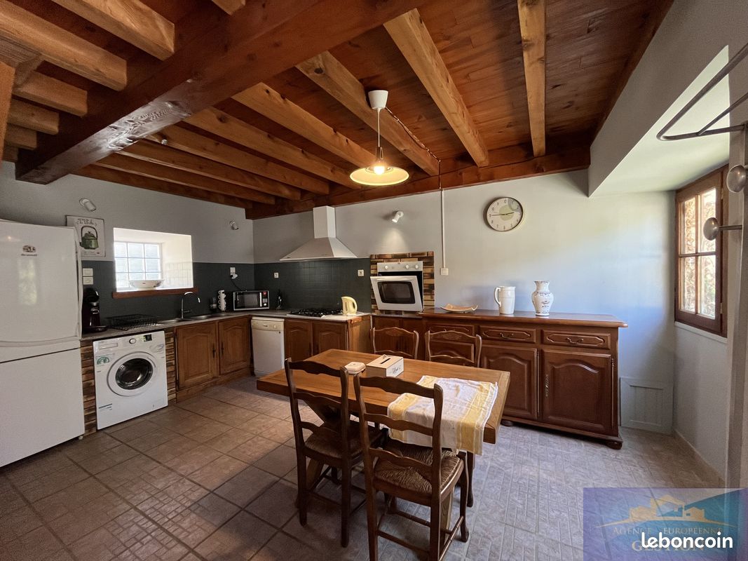 Maison 11 pièces 204 m² (image 8)