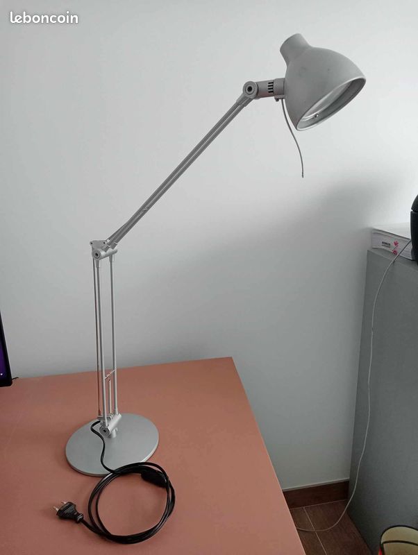Lampe de bureau articulée
