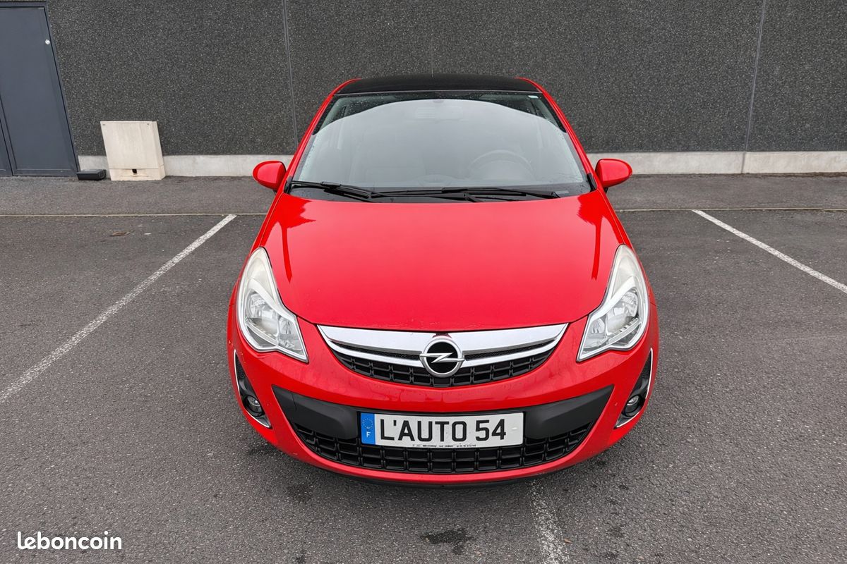 Opel Corsa 1.4 100cv Pack Color Édition (image 2)