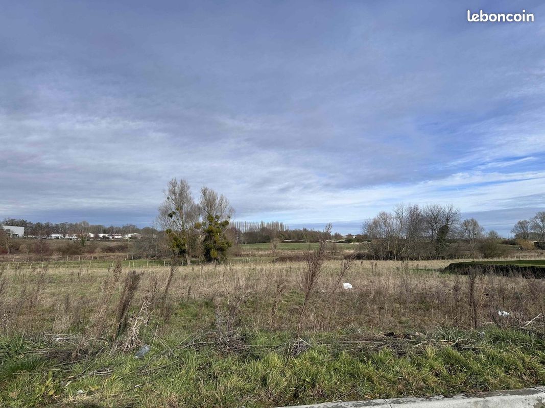 Terrain à bâtir de 510 m² à PONT-SAINTE-MAXENCE (60) · 90 000 €