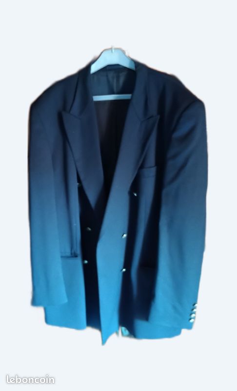 Un beau blazer chic et élégant pour homme (image 4)