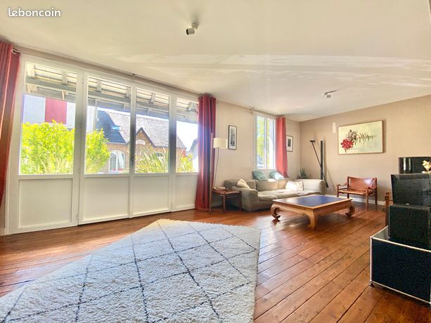 Maison 8 pièces 142 m²