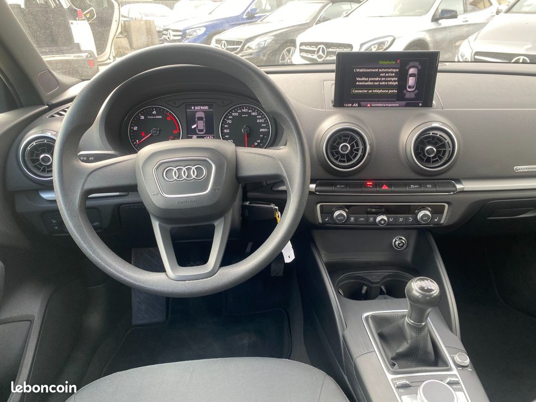 Audi A3 BERLINE BUSINESS 1.6 TDI Business line (image 19)