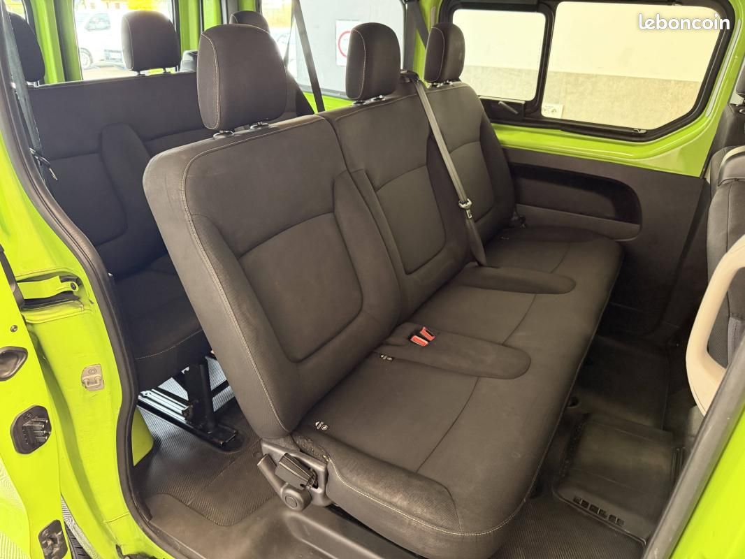Renault Trafic 4p Combi Zen L1 Energy dCi 125 9 places / À PARTIR DE 302,05 (image 18)