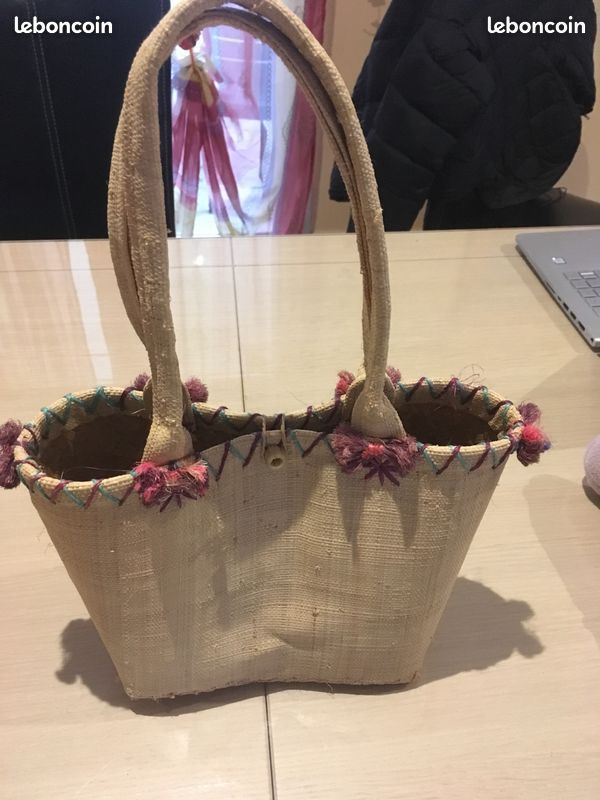 Sac en osier beige neuf (image 1)