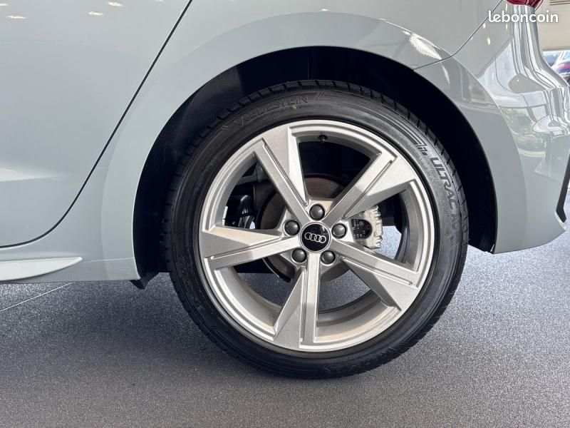 Audi A1 Sportback 30 TFSI 116ch S line S tronic 7 (image 18)