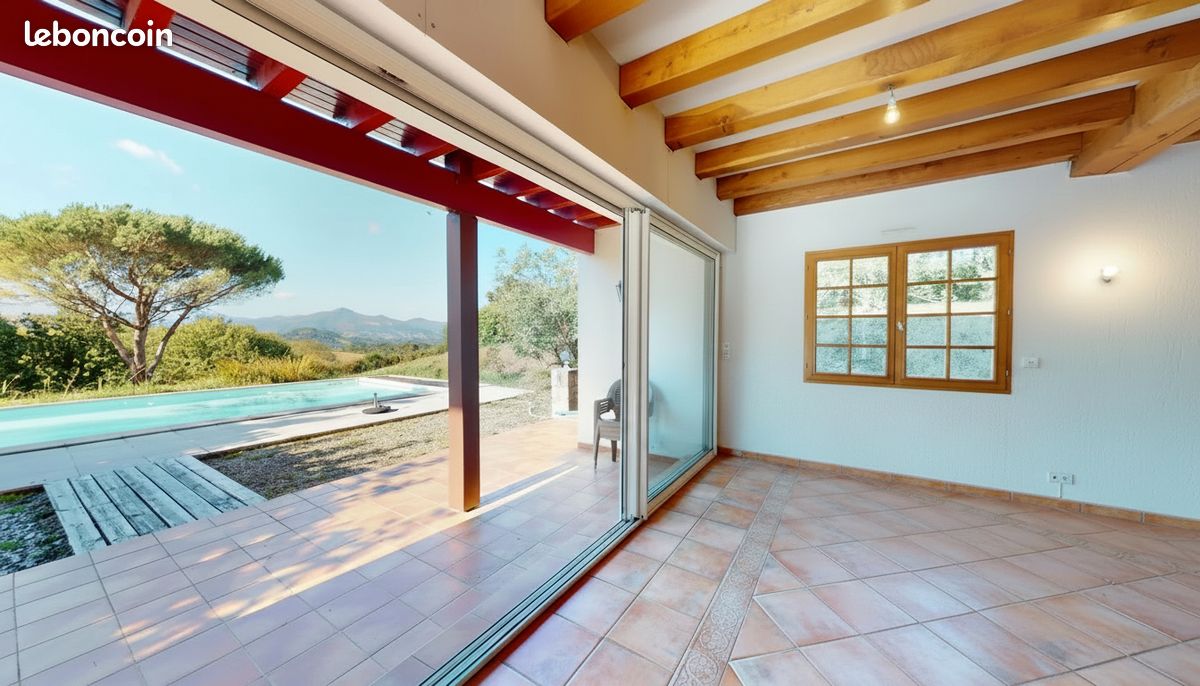 Propriété 9 pièces 251 m² (image 4)