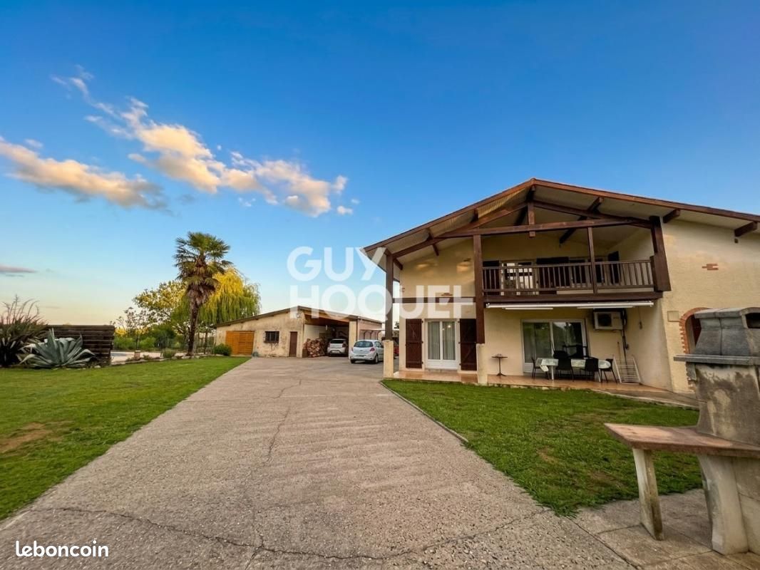 Maison 7 pièces 204 m² · à Clermont · 204 m² · 440 000 €