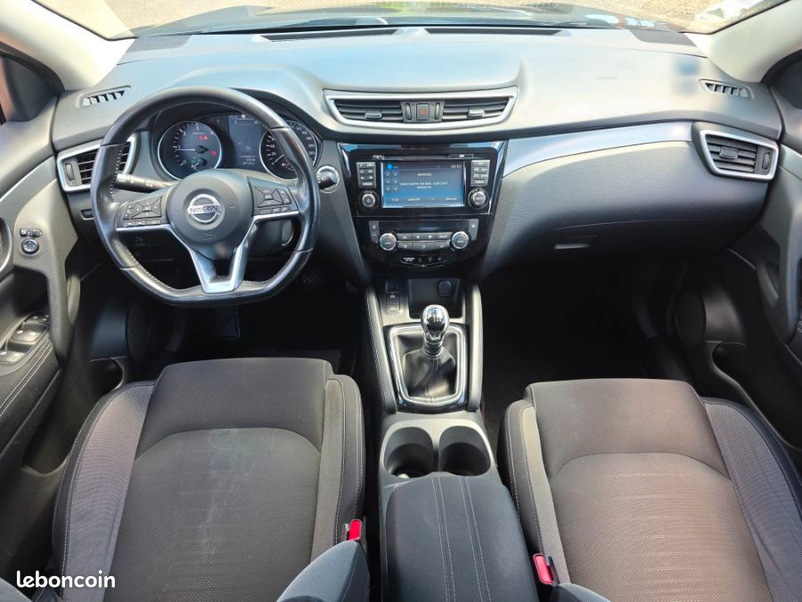 Nissan Qashqai 1.5 DCi 110 BVM6 N CONNECTA 360° TOIT Pano JA18 (image 4)