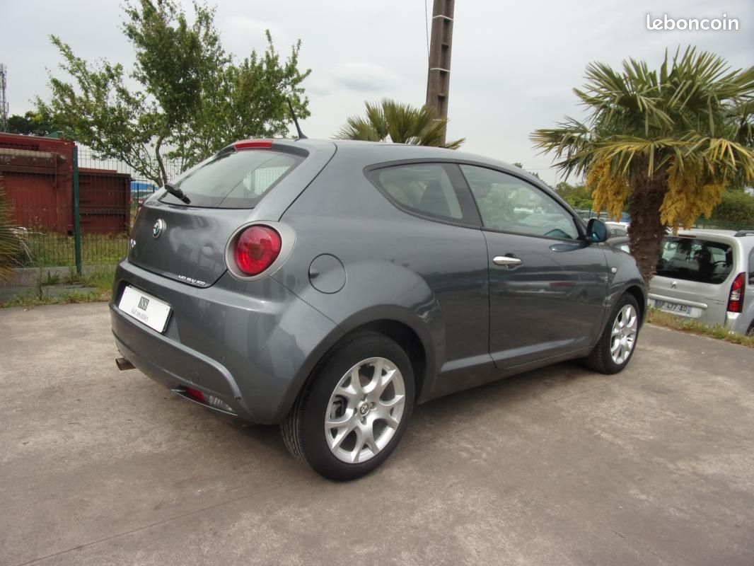 Alfa Romeo MiTo 1.4 MPI MultiAir Start & Stop 105 Distinctive (image 8)