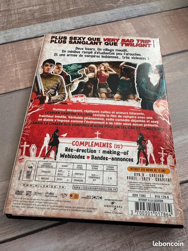 Dvd lesbian vampire killers (image 5)