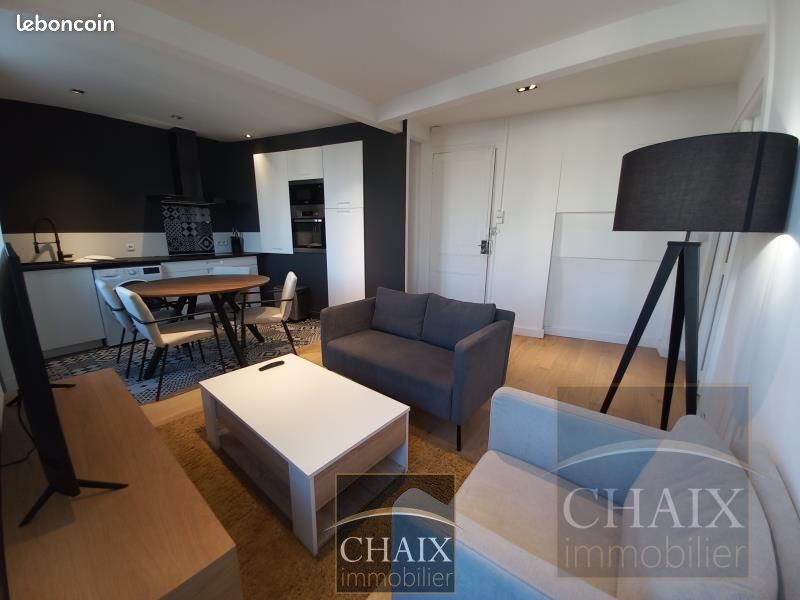 Appartement 2 pièce(s) 37 m²à louer Aubagne