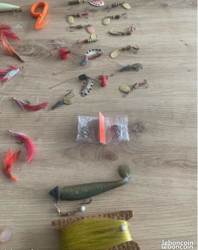 Lot De Leurres De Pêche Live Target - Tailles Et Couleurs Variées, Neufs