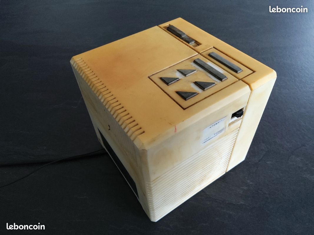 RARE RADIO REVEIL vintage années 5060 reveil fonctionne radio a révisé EUR 18,50 - FR
