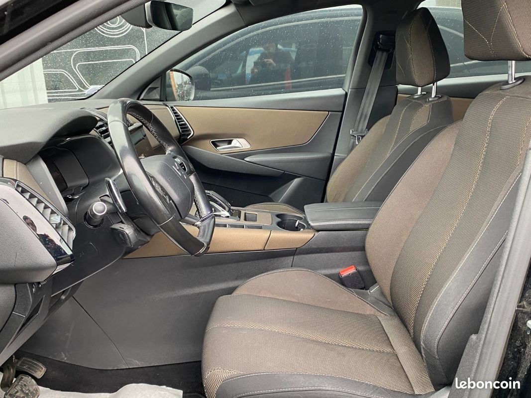 DS DS 7 Crossback Business 2.0L HDI 180 (image 10)